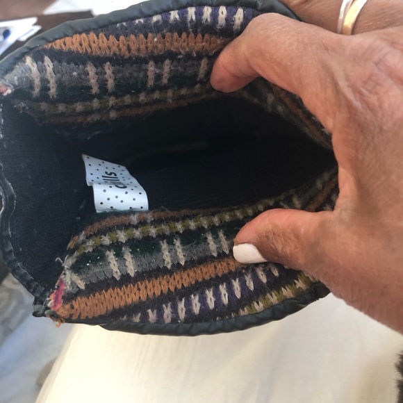 CHILLS BLACK WOMENS SNOW BOOTS SZ 7 - Picture 5 of 8